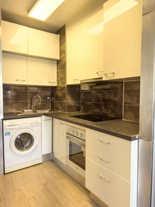 Fra Juniper Serra Appartement *